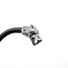 Load image into Gallery viewer, WOLF HEAD BANGLE