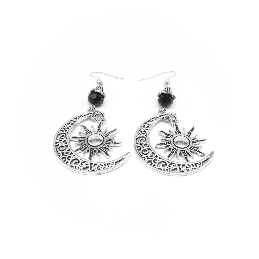 SÓL DANGLE EARRINGS